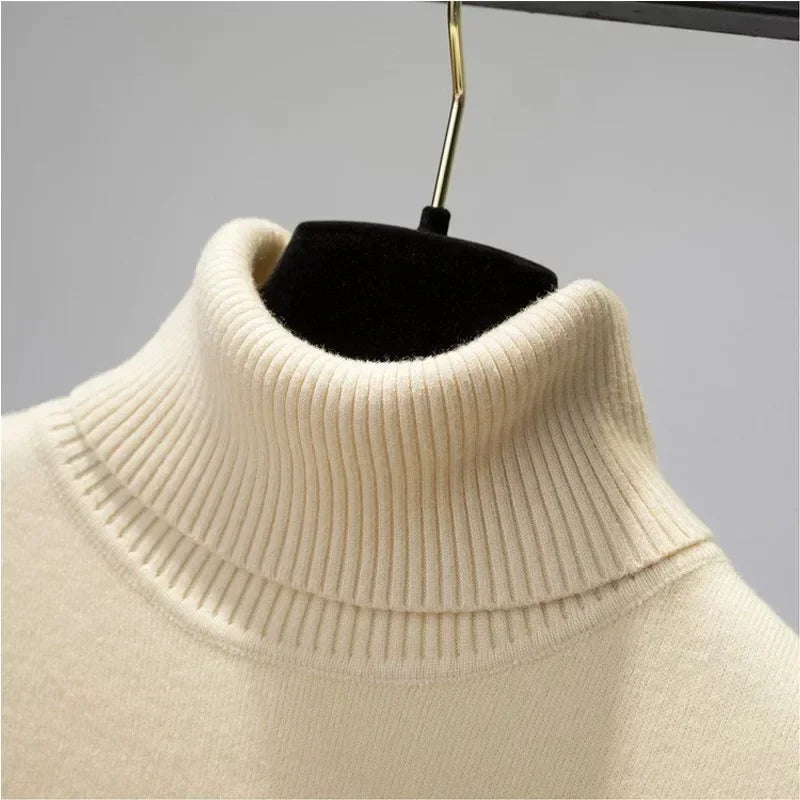 Skeepe Turtleneck Winter Jumper - Le Lys Blanc