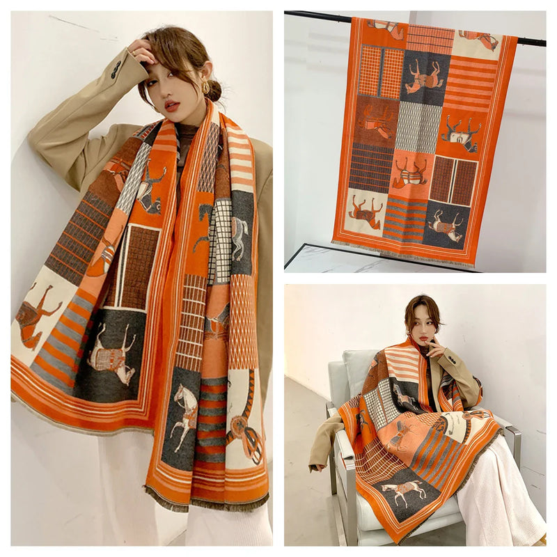 Briefy Scarf