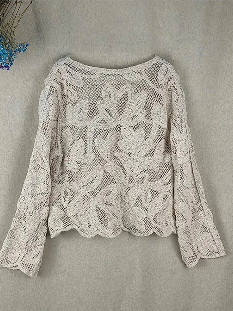 Brumy Sleeve Blouse - Le Lys Blanc