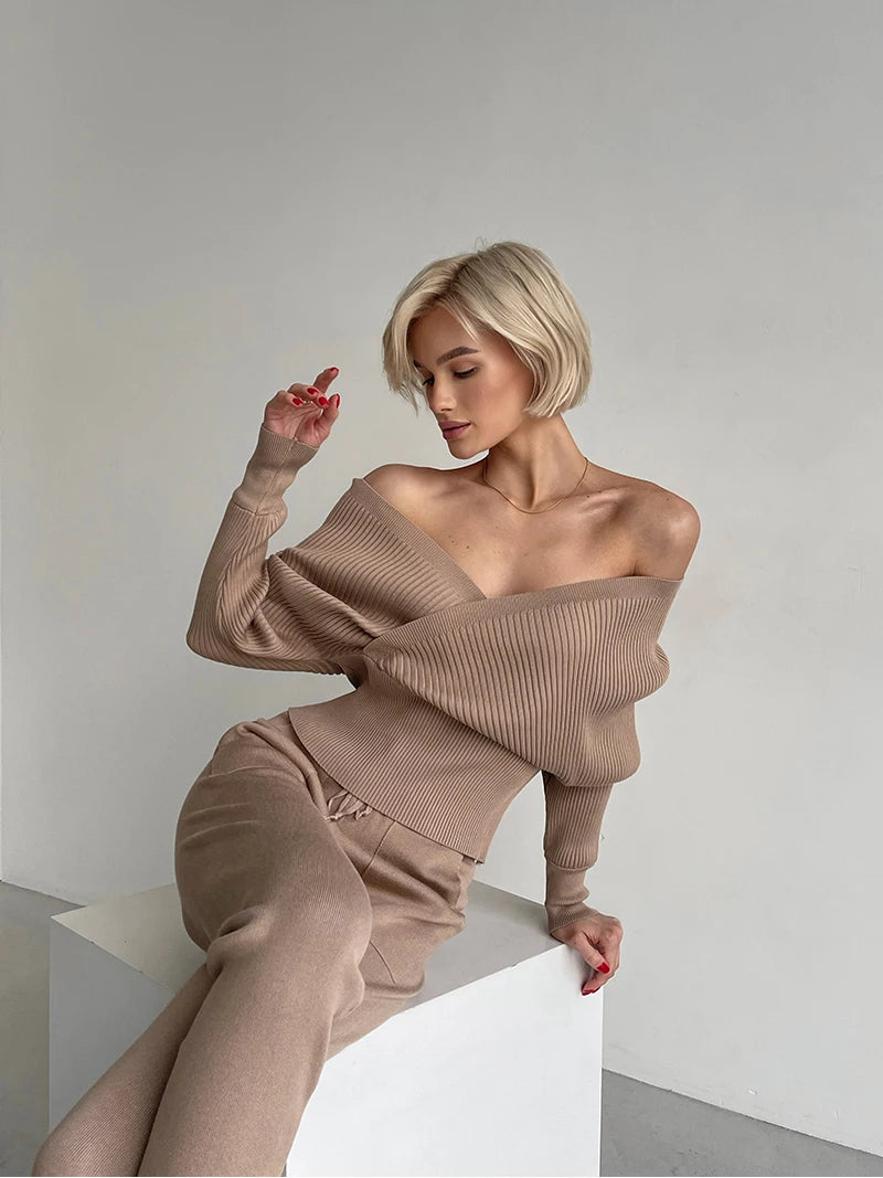 Sable Luxe Knit Set - Le Lys Blanc