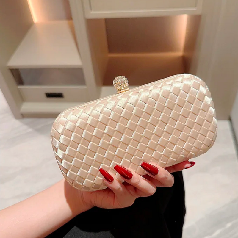 Wells Clutch - Le Lys Blanc